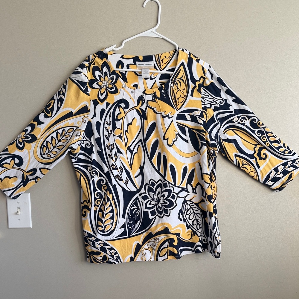Alfred Dunner Yellow and Black Paisley Blouse